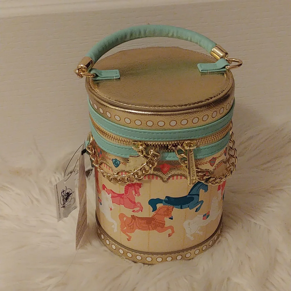 💝FIRM! NWT DISNEY PARKS LOUNGEFLY KING ARTHUR CAROUSEL CROSSBODY (LAST ONE) - Picture 1 of 10